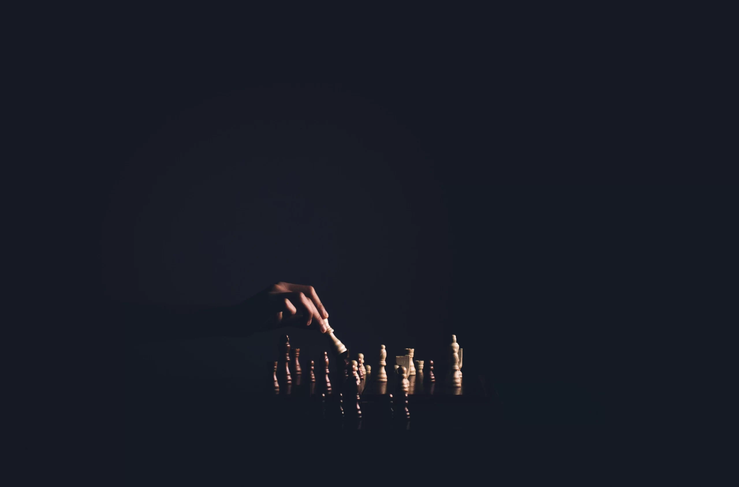 Dark atmospheric chess game showcasing strategic play, emphasizing intelligence and strategy.